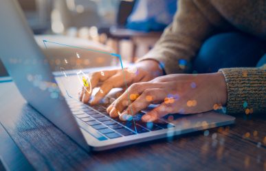 Gain flexibility in financial services with the CoreStation range from Amulet Hotkey. Remote workstations that give your teams the power to enable agile working